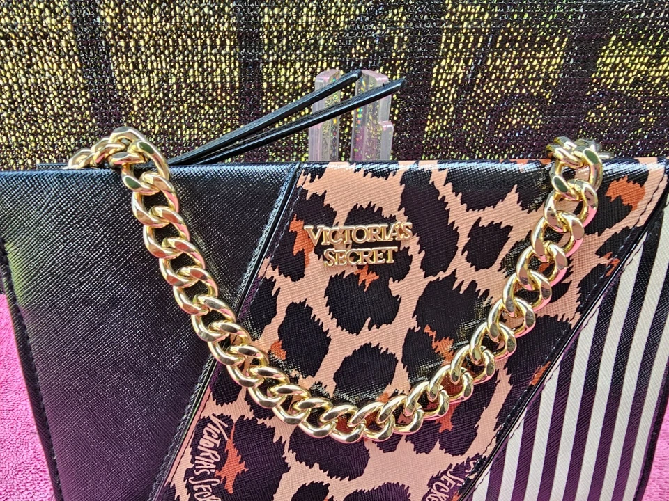 Bolso Bandolera de Hombro Victoria's Secret Para Mujer Niña Estampado de Animales Foto 3 de 4