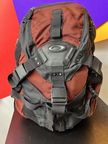 oakley icon 1.0 backpack