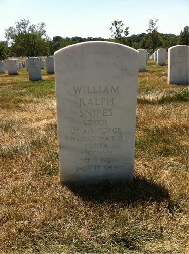 Exceptional Named Military Collection of William Snipes WWII Korea Vietnam - Picture 20 of 20