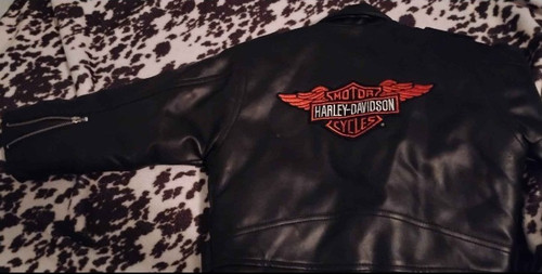 Harley-Davidson Black Leather Jacket with Logo Patch and Zipper Details