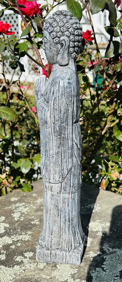 Estatua de jardín de piedra fundida de pie meditando de Buda, 15,5 pulgadas - NUEVA Foto 4 de 4