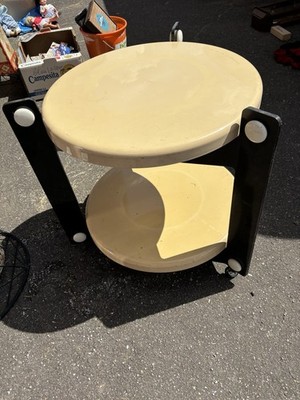 Tabletttisch Beistelltisch Design Luigi Massoni für Guzzini 70er Jahre