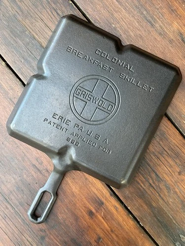Griswold Cast Iron Colonial Breakfast Skillet