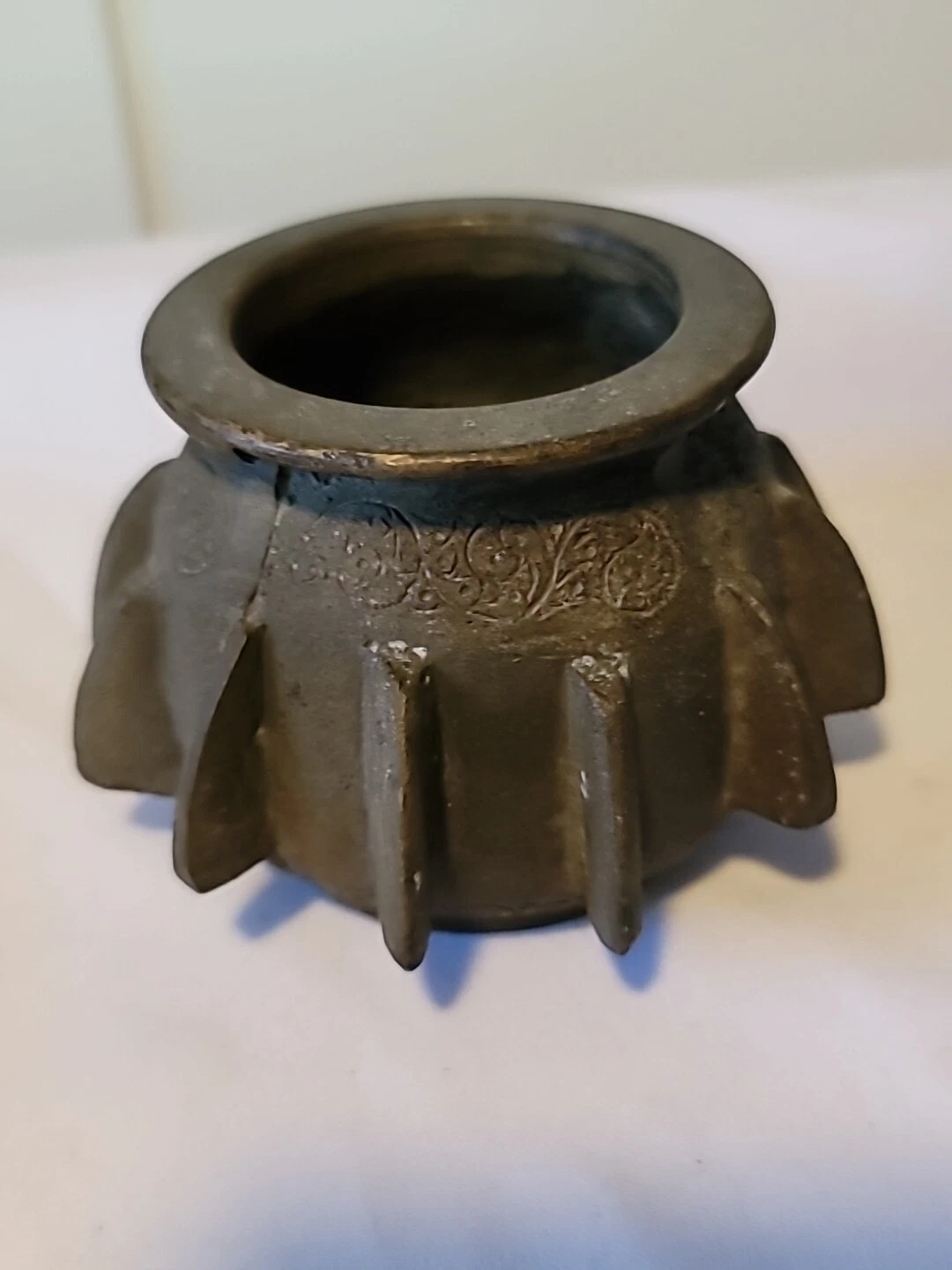 Antique Bronze Mortar and Pestle 16-17th Century. Ottomans empire or Spanish