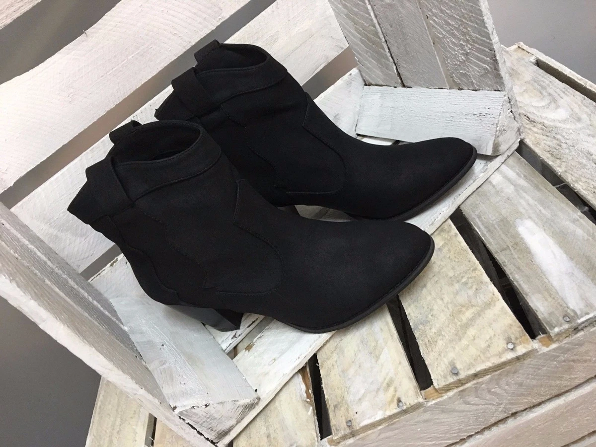MISSGUIDED WESTERN BOOT SHOES IN BLACK COLOUR MANY SIZES