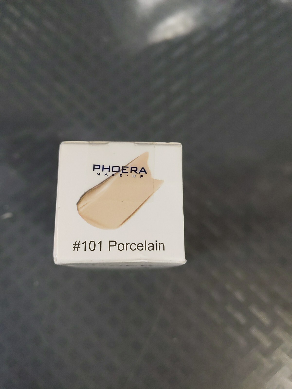 Phoera Silky Full Coverage Liquid Foundation (101 Porcelain) 30ml Exp 03/27 #L14