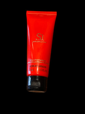 Giorgio Armani Si Passione moisturizing Perfumed Body Lotion 75 ml | 2.5 FL. OZ