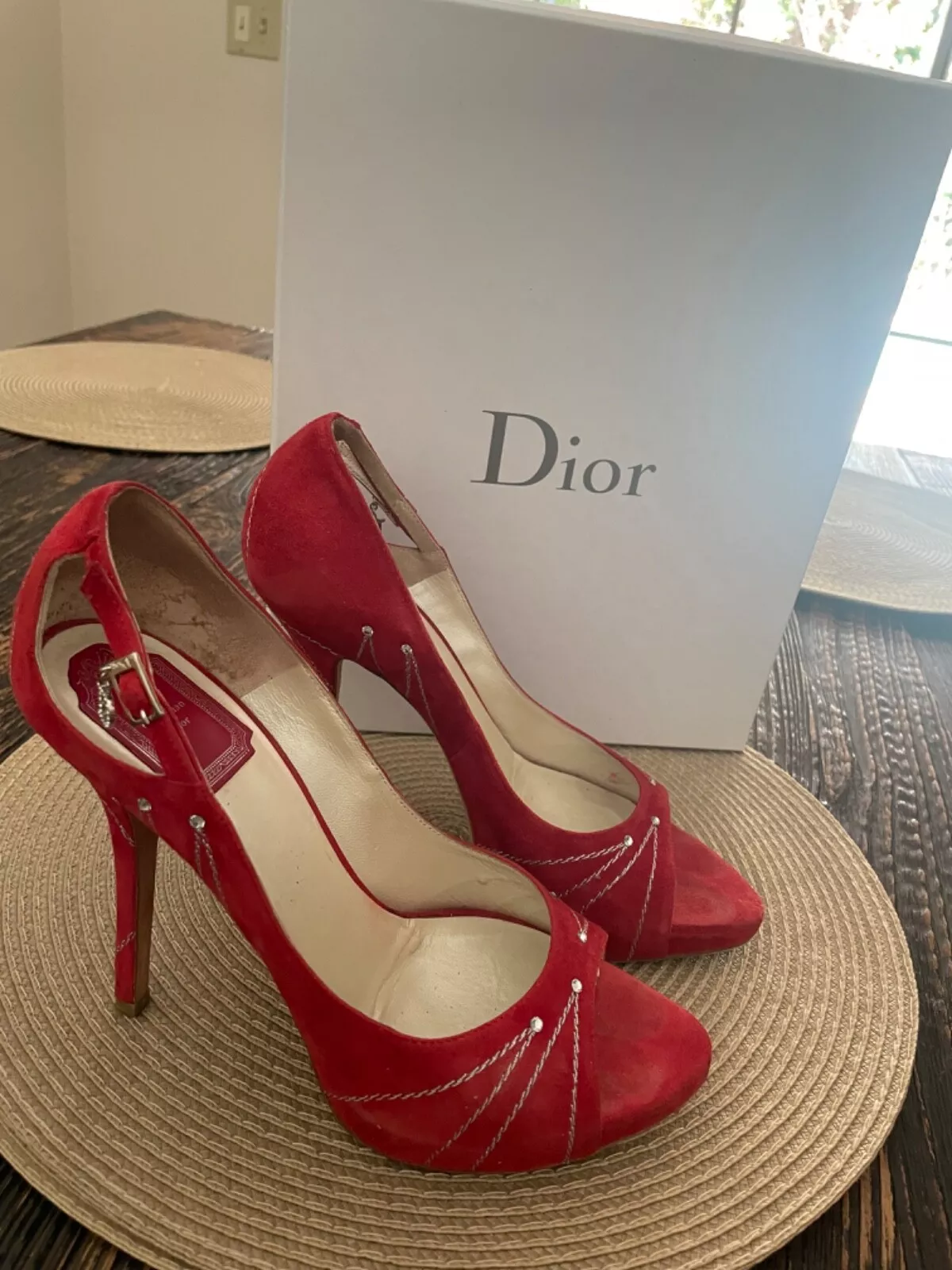 Chaussures Christian Dior talons aiguilles en daim rouge bout ouvert taille 38