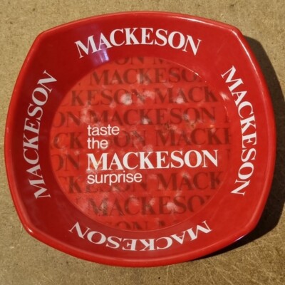 Vintage Bier Ale seltener Kunststoff Aschenbecher Taste the Mackeson Surprise 14 cm