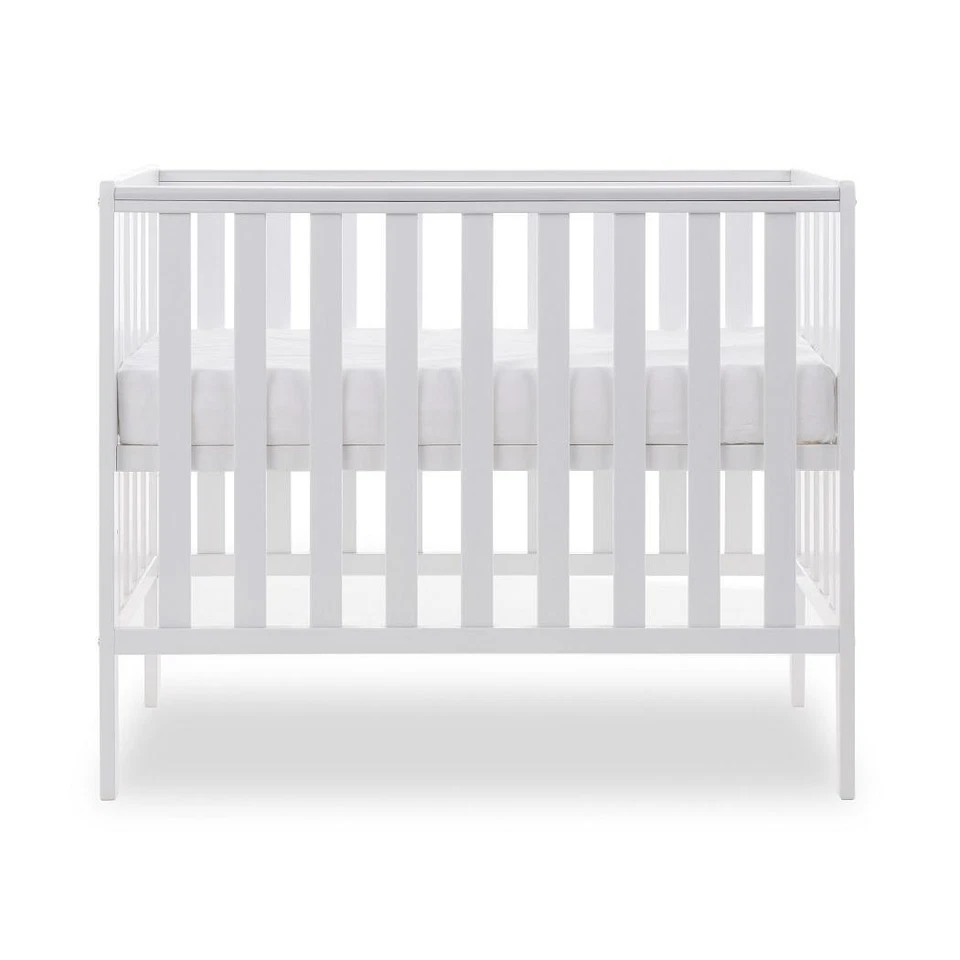 Obaby Bantam Space Saver Cot - White with FIBRE Mattress - Compact 3 Height Base - Image 3 of 4