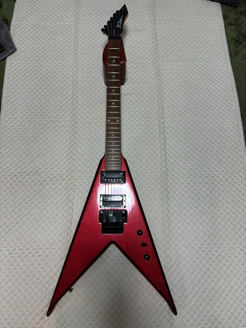B.C. Rich JR V Standard Electric Guitar Red Used Shipping B.C. Rich JR V Standard Electric Guitar Red Used Shipping