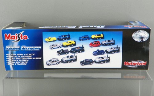 Maisto 2001 Dual Power Pull-Back Motorized 1/49 Diecast Mustang Convertible Set - Picture 4 of 7