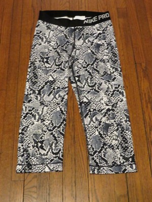 Women's Nike Pro Heights Vixen Capri 