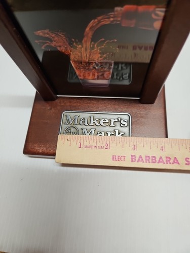 Makers Marks Legendary Bourbon Keenland Wood Table Display Pre-owned - Picture 11 of 12