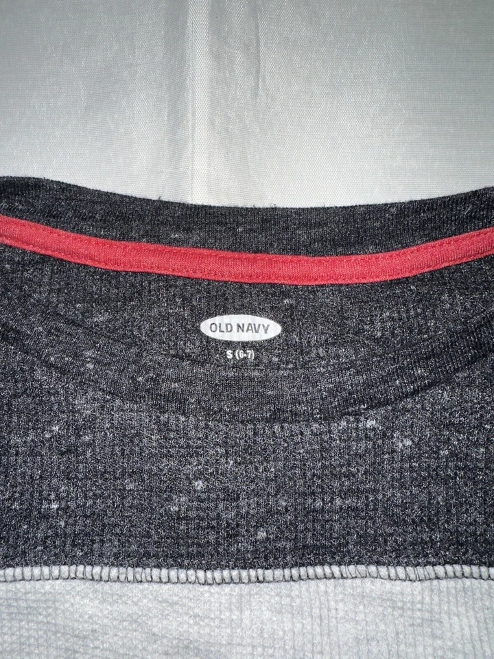 Preowned- Old Navy L/S Thermal Shirt Boys (Size S) - Image 3 of 4