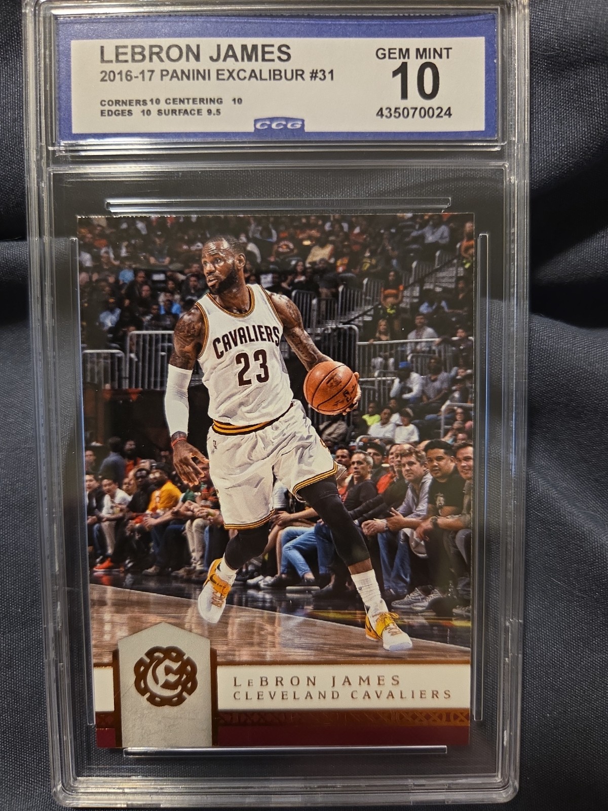 2016-17 Panini Excalibur Basketball #31 LeBron James Cleveland Cavaliers Gem 10