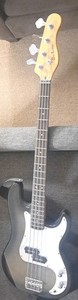 Club Benton 4-String Solid Body Electric Bass Guitar Black Right-Handed