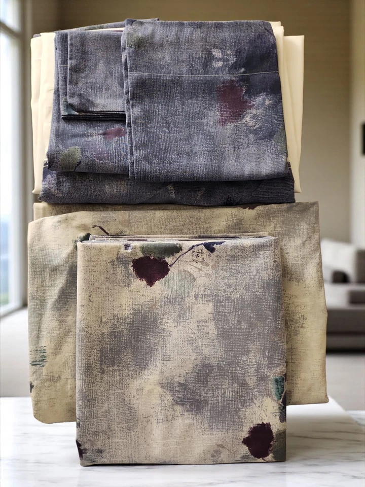 Sábanas de dormitorio Queen usadas por Pe con fundas de almohada nuevas y volantes de cama nuevos Foto 2 de 4