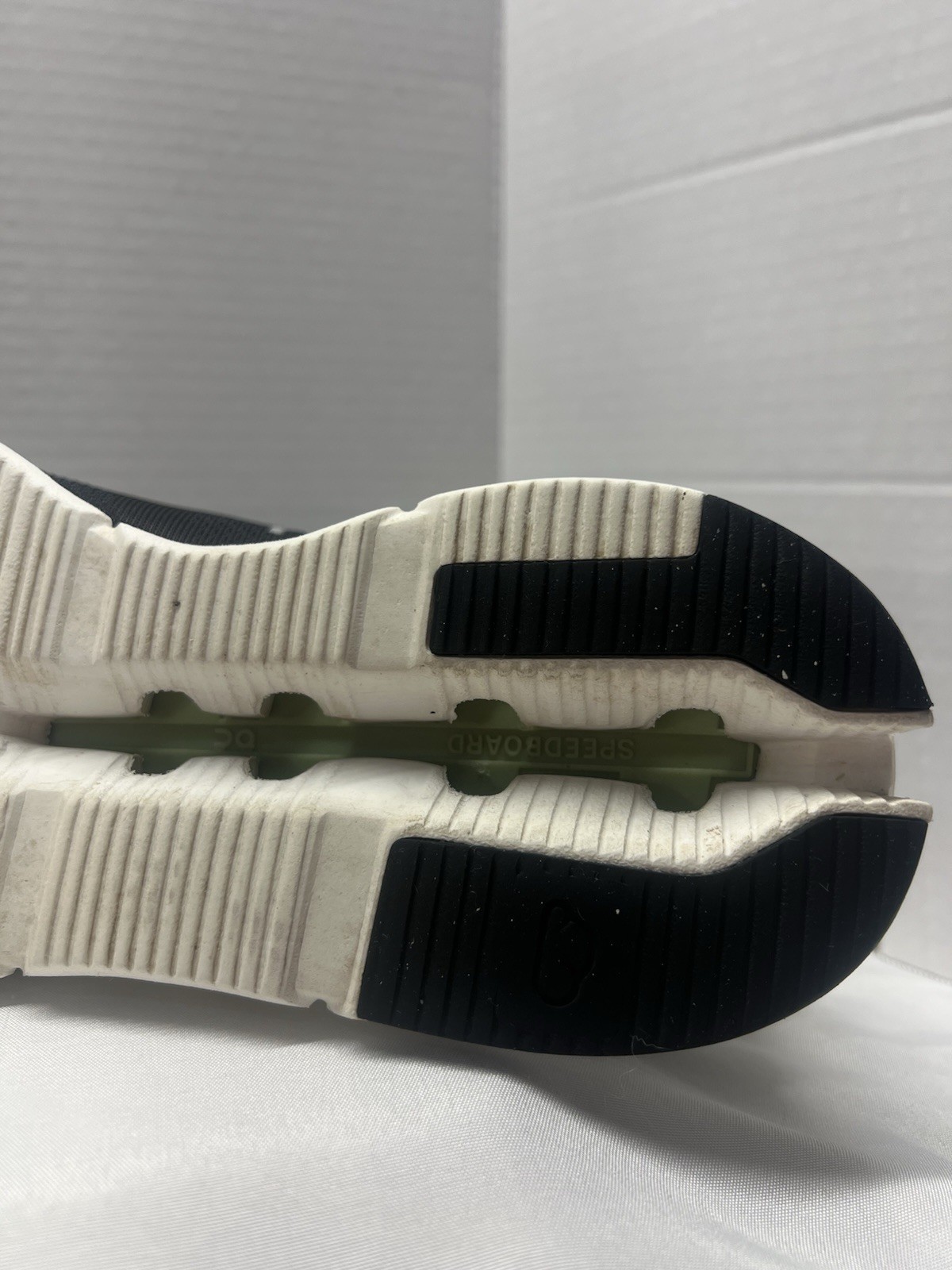 On Clouds Cloudnova Running Shoe Eclipse Meadow C… - image 5