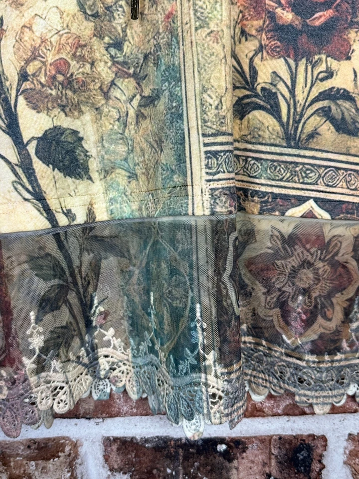 Túnica regata extensor plus size boho bordada vintage em camadas de renda - Imagem 3 de 4