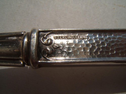 ANTIQUE TOMATO SPOON SERVER MARKED STERLING SILVER HANDLE PAT DATE - Picture 16 of 19