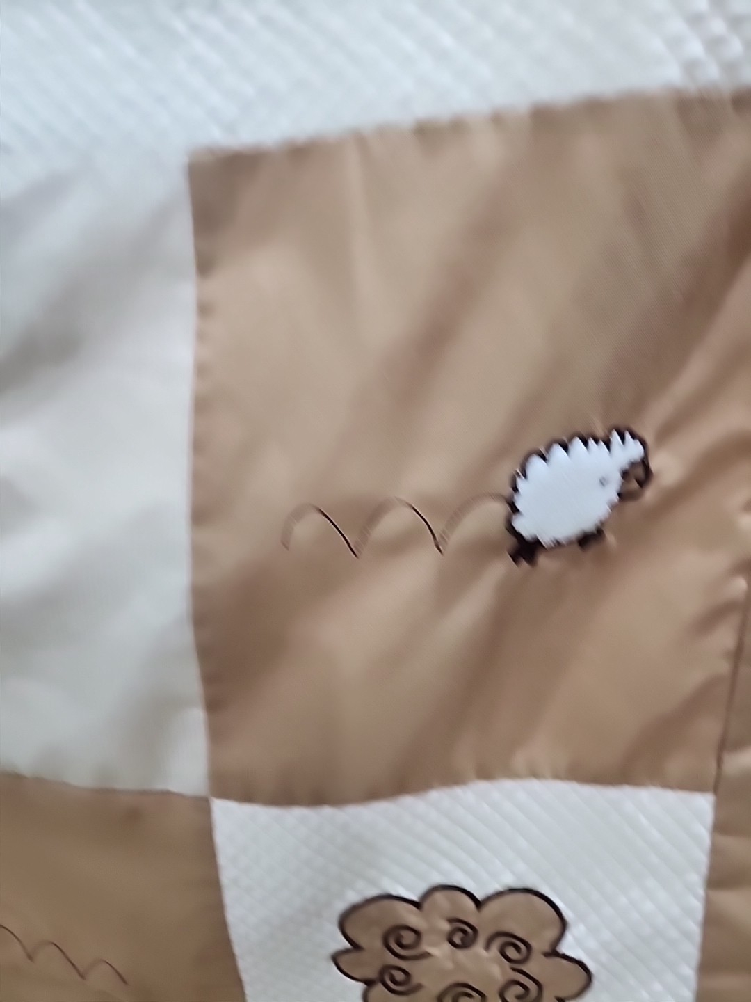 Sweet jojo designs little lamb crib quilt Baby Sheep Tan White Nursery 