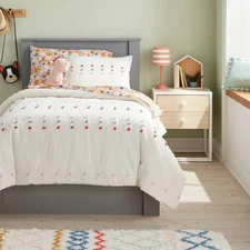 Full/Queen Pom Comforter Set Cream - Pillowfort