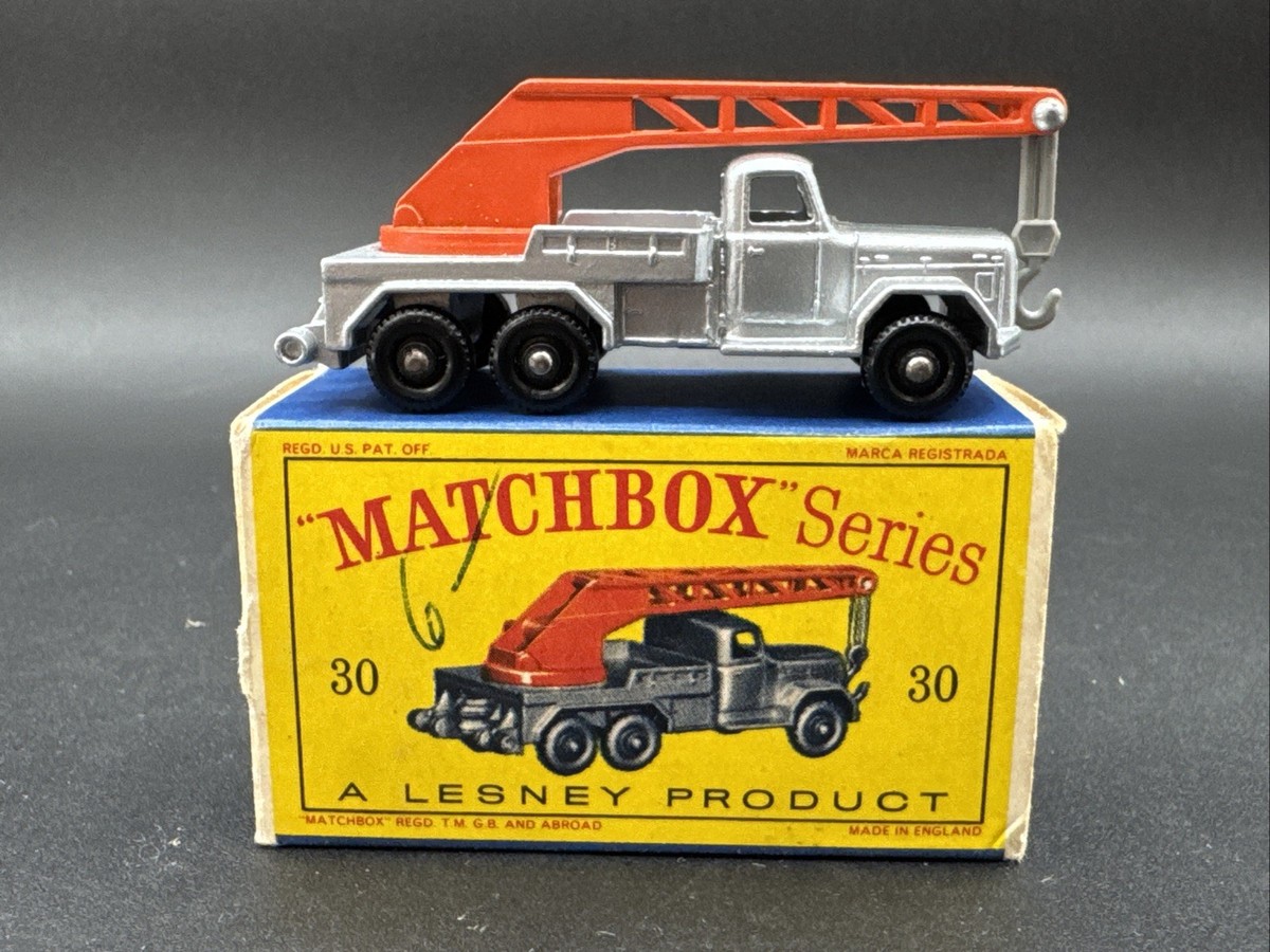 LESNEY ミニカー レズニー マルチボックス 戦車 軍用 トラック 救急車 MATCHBOX LESNEY Mini Car Lesney Multi Box Tank Military