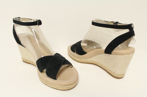 UGG Austrlia 1003783 BK 10 Women Nyssa Suede Wedge Heels Sandle Shoes Black 10 - Picture 4 of 8