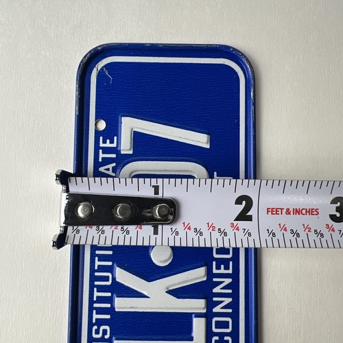 VINTAGE BICYCLE LICENSE NAME PLATE CONNECTICUT CONSTITUTION STATE CLK-107 LP11 - Picture 7 of 8