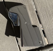 2001-04 Mercedes R170 Slk320 Front Right Door Edge Trim Molding Chrome Screws 2001-04 Mercedes R170 Slk320 Front Right Door Edge Trim Molding Chrome Screws