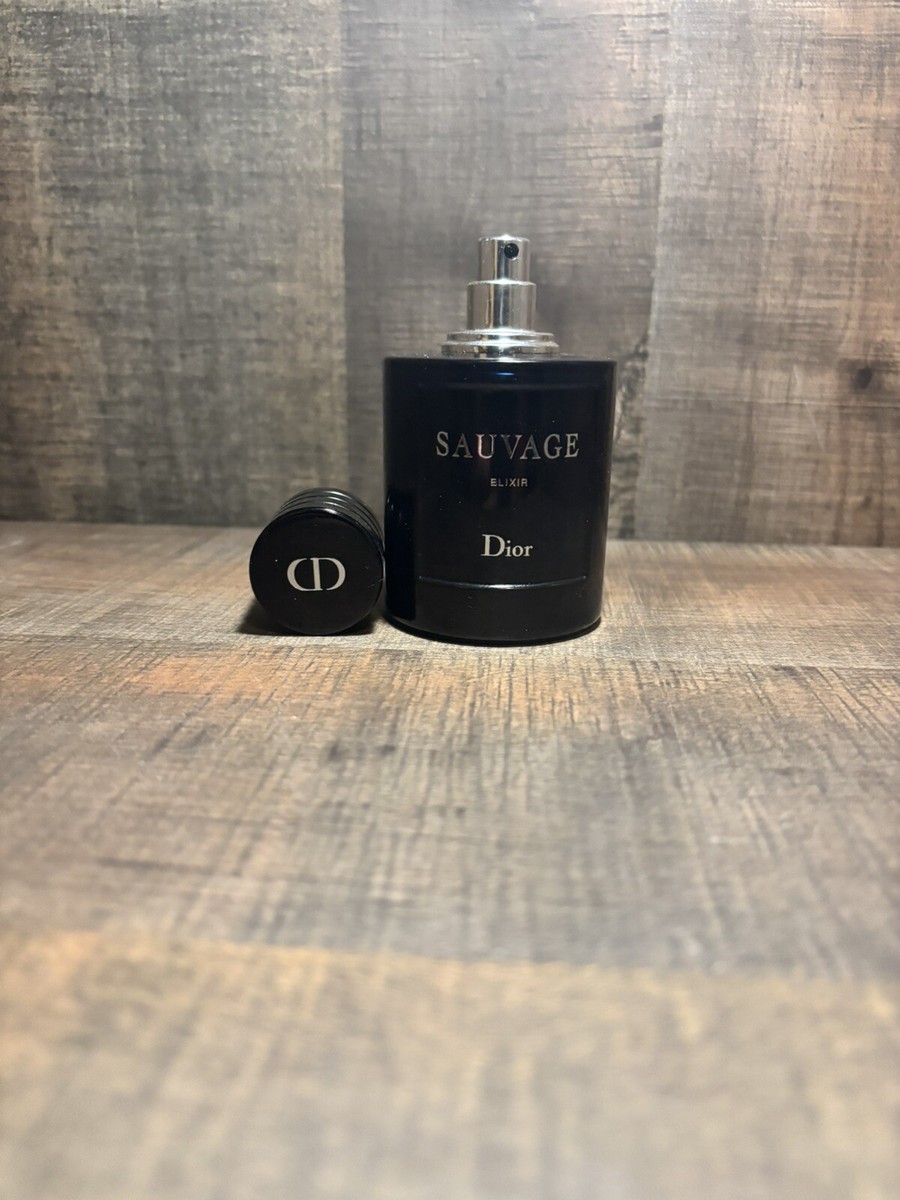【60ml】DIOR SAUVAGE PARFUM Sauvage Dior Parfum Spray 2.0 oz (60 ML) (M) Dark Blue Box