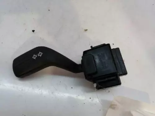 3M5T13335AC Control Turn Signals for FORD FOCUS C-MAX (CAP)(2003) 2003 2586418 - Picture 1 of 10
