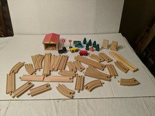 Wood Train Playset 40 Pieces