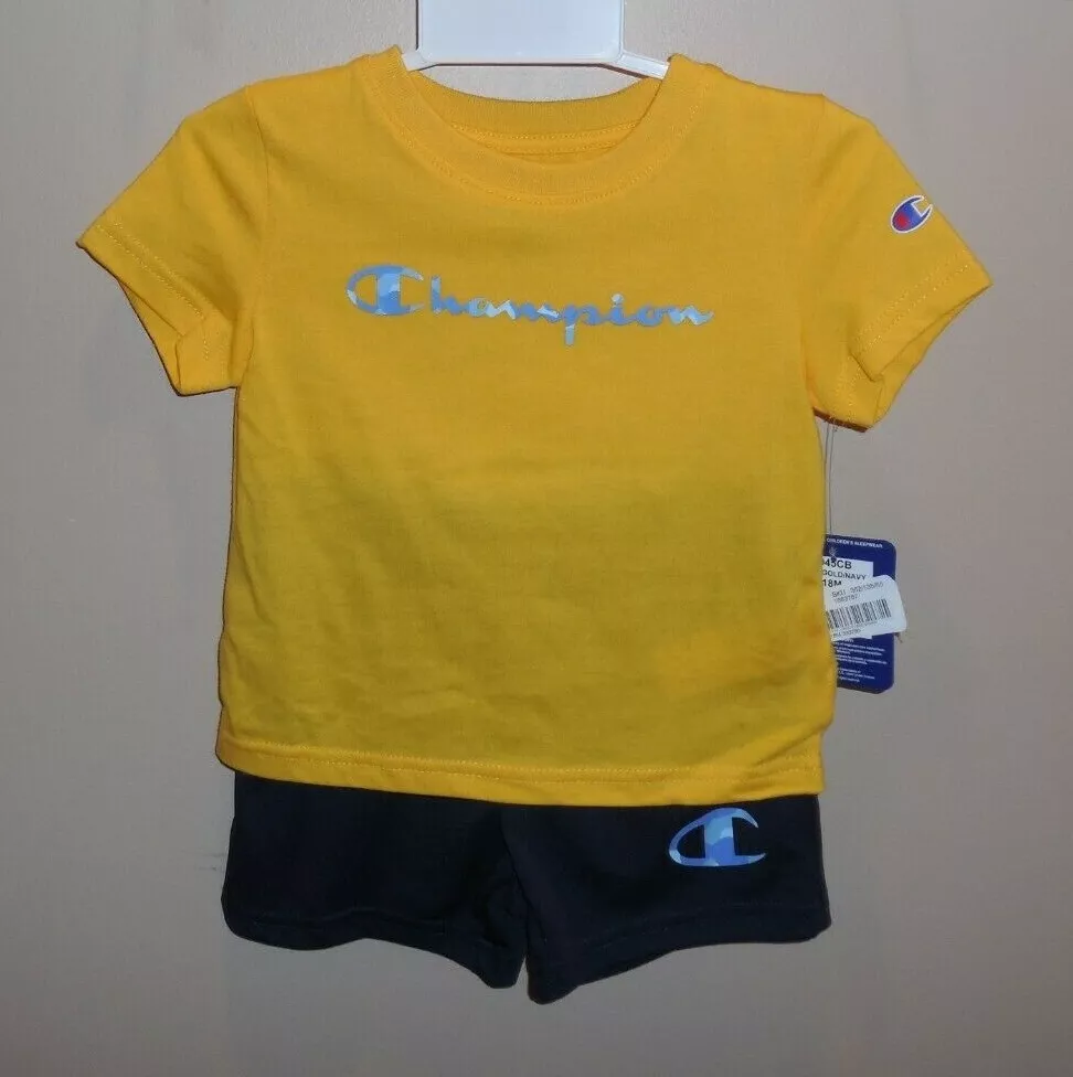 Champion shirt outfit discount