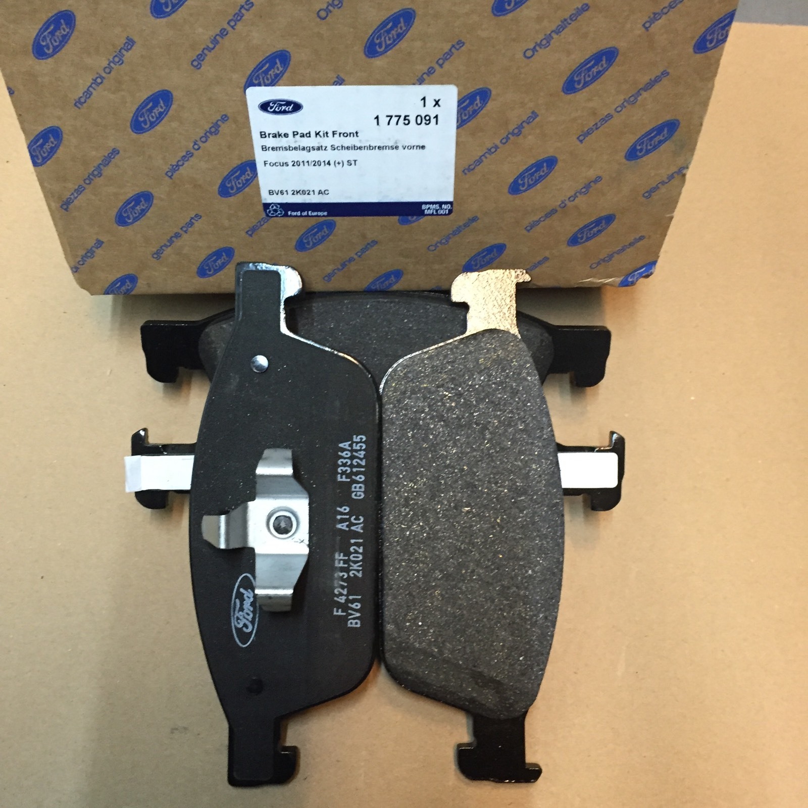 GENUINE FORD FOCUS ST 2012 ONWARDS FRONT BRAKE PADS (1775091  