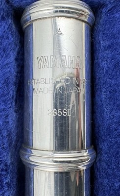 Beautiful Yamaha Japan Produced YFL-285SII flute, Open Hole