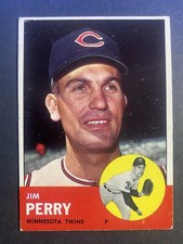 1963 Topps BaseballJim Perry Minnesota Twins High Number Card #535