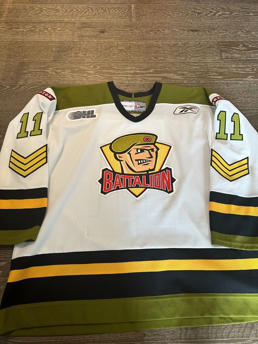 REEBOK CCM Brampton Battalion Army White Hockey Jersey XXL BRENT