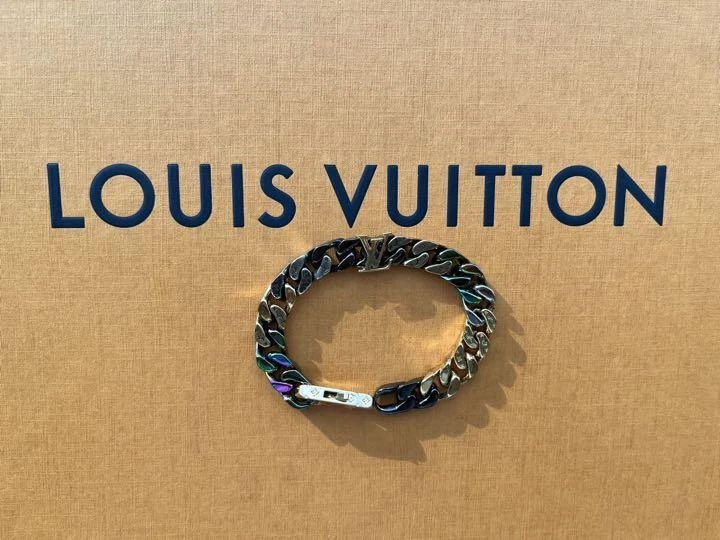 louis-vuitton accessories men