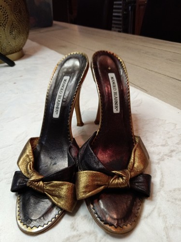 Manolo blahnik 38 - Gem Manolo blahnik 38 - Gem