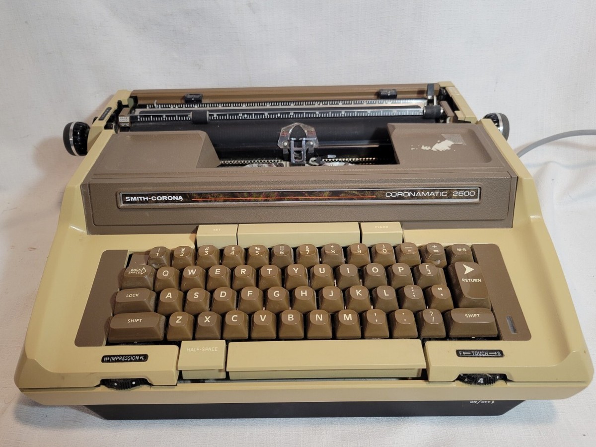 Smith Corona Coronamatic 2500 電動タイプライター 1980's SMITH CORONA CORONAMATIC 2500 Electric Typewriter | eBay