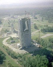 Space Shuttle Enterprise Lifted into Dynamic Test Stand Space Shuttle 8X12 PHOTO