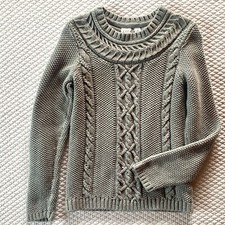 Gap Kids Size 8 Medium Girl Gray Cable Yoke Sweater With Sequins