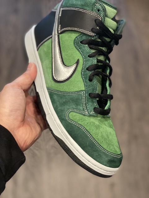 nike dunk brut