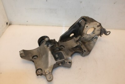 HALTERUNG DIESELPUMPE Volkswagen Golf VI (5K1) 2009 03L903143Q