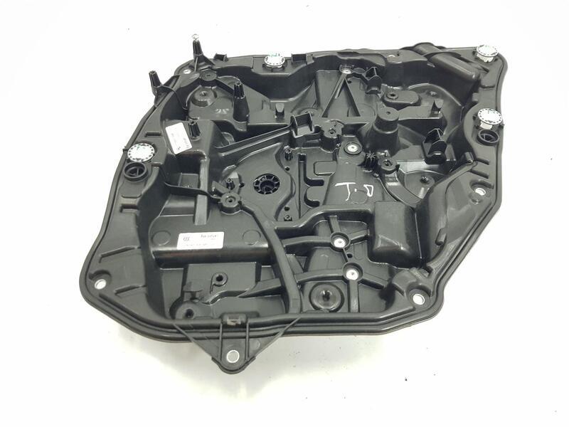 51337487088 rear power window rh for BMW 5 20 I 2016 7365168  