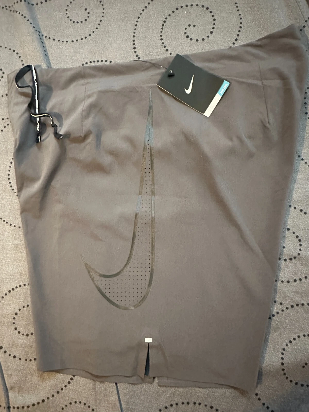 NIKE RUNNING BOARD DRI FIT COOL ZONED D. GRAY BRIEF ON SHORTS SIZE 34 MEN $95.00