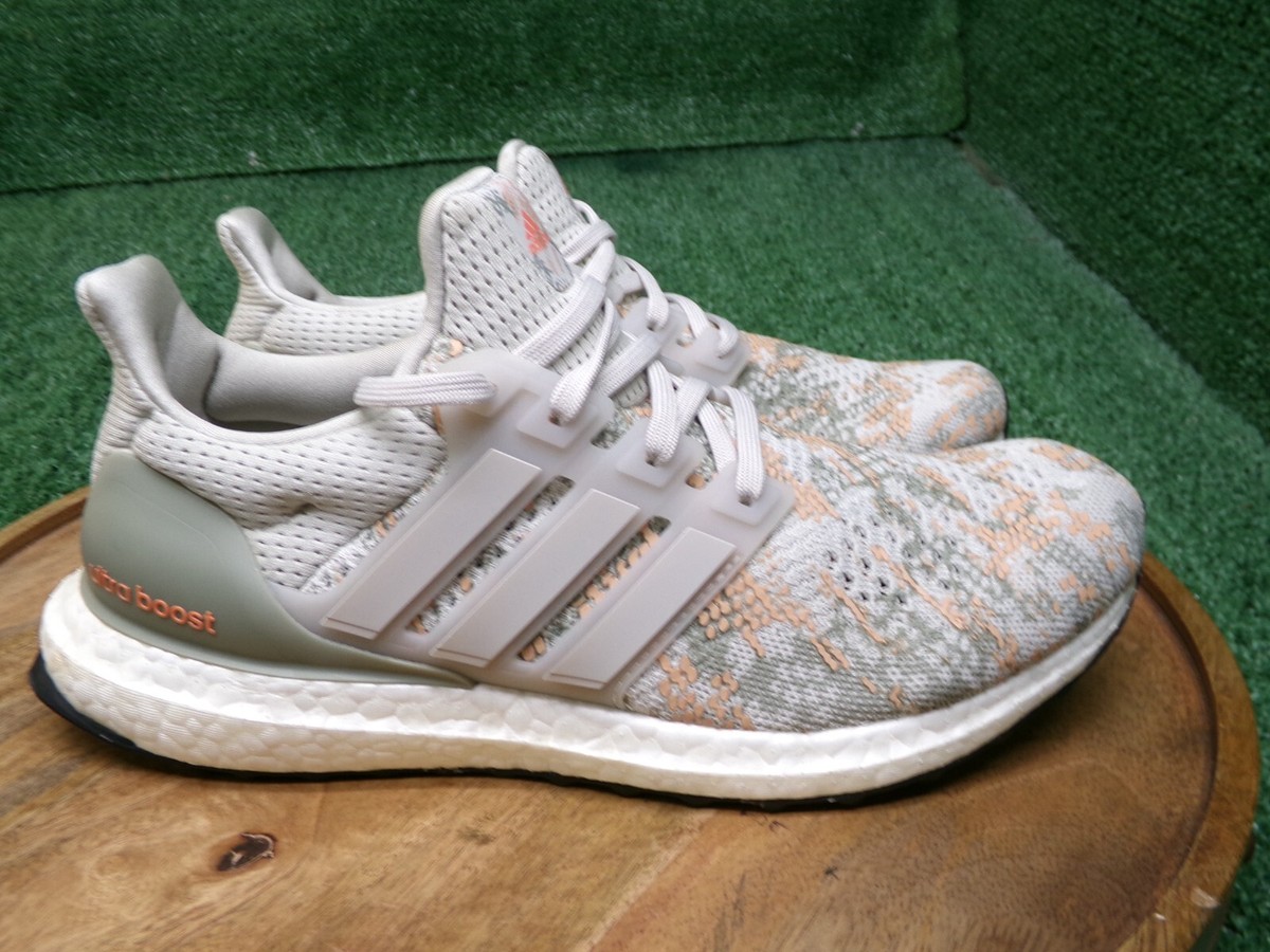 Adidas Women Ultraboost Snakeskin Running Shoes Tan Green Size