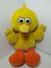 Vintage 1996 Tyco Tickle Me Big Bird Sesame Street Plush Toy Laughs Shakes